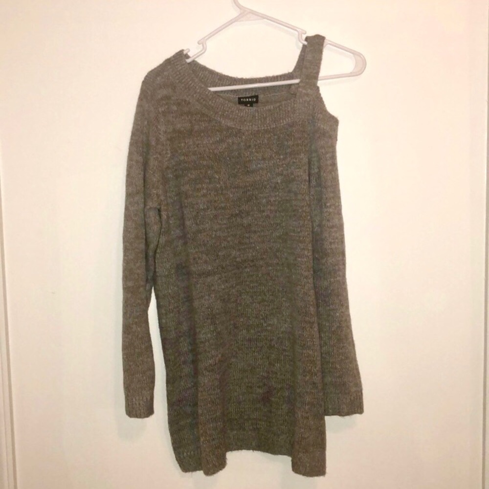 Women’s sweater